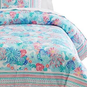 Pottery Barn Kids Teen Lilly Pulitzer Twin Unicorns in Bloom Quilt Comforter